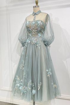 Tea Length Gown, Mother Dress, Tea Length Skirt, Tea Length Dress, A Line Cocktail Dress, Tulle Sleeves, Corset Style Tops, Cocktail Gowns, Royal Design