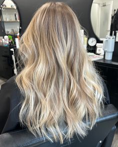 New summer trend ���👉 Dimensional soft blonde Service// Dimensional color #fargonorthdakota #fargomoorhead #fargohairstylist #fargohairsalon #fargosalon #fargosalons #livedinblonde #dimensionalblonde #brondehair Blonde Hair Inspo Dark Roots, Buttery Blonde Hair Balayage Dark Roots, Blonde Chest Length Hair, Natural Blonde Hair Ideas, Lived In Blonde With Dimension, Dark Roots Blended Into Blonde Hair, Ombre Dirty Blonde Hair, Creamy Natural Blonde, Very Dimensional Blonde