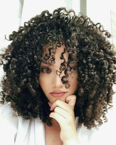 Beautiful Curls, Curly Girl Hairstyles, Curly Hair Tips, Long Curly Hair, Love Hair, Curly Wigs, Big Hair