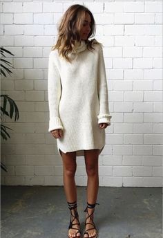 White Turtleneck Dress, Sukienki Maksi, Turtleneck Dress, White Turtleneck, Cooler Look, Look Fashion