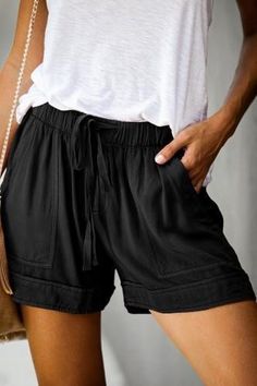 Black Celana Fashion, Casual Tie, Mode Casual, Lightweight Shorts, Jeans Material, Elastic Waist Shorts, Pantalon Large, Plus Size Shorts, Loose Shorts