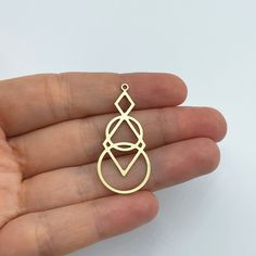 Material : Raw Brass Size : 18x40mm Thickness : 0.8mm All our products are nickel, lead and cadmium free. Please feel free to contact us if you have any questions. You can visit our shop for more: https://www.etsy.com/shop/lovelymoonsupplies Laser Cut Metal Jewelry Gift, Modern Laser Cut Jewelry For Gifts, Brass Jewelry With Square Pendant And Adjustable Chain, Nickel-free Geometric Gold Jewelry, Gold Geometric Nickel-free Jewelry, Geometric Gold Nickel-free Jewelry, Handmade Geometric Brass Jewelry, Handmade Brass Square Pendant Jewelry, Spiritual Crescent-shaped Brass Jewelry