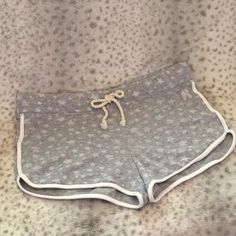 New Without Tags Victoria’s Secret Angels Grey Shorts With Stars Pattern,Super Soft.Never Worn.Smoke And Pet Free. White Star Print Summer Bottoms, White Summer Bottoms With Star Print, Summer White Star Print Bottoms, Cotton Shorts With Star Print, Casual Cotton Bottoms With Star Print, Cotton Star Print Shorts, Victoria's Secret Casual Cotton Bottoms, Victoria's Secret Stretch Casual Shorts, Victoria's Secret Casual Stretch Shorts