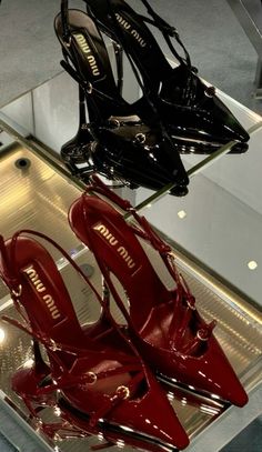 Miu Miu Heels, Pretty Heels, Fashion Shoes Heels, Shoes Heels Classy, Heels Classy, Fancy Shoes, Girly Shoes, Aesthetic Shoes