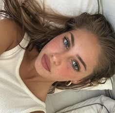 Natural Makeup Looks, Everyday Makeup, Pretty Makeup, Aesthetic Makeup, Makeup Inspo, Pretty Face, Skin Makeup, Maquillaje De Ojos, Makeup Inspiration