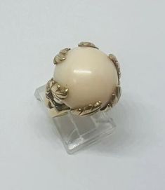 (eBay) Find many great new & used options and get the best deals for Vintage 14K Yellow Gold Natural Round Cabochon Coral Ring Size 5.5 MSRP $5,000 at the best online prices at eBay! Free shipping for many products! Light Coral, Coral Ring, Light Orange, Gold Leaf, Vintage Gold, Pink And Orange, Ring Size, Coral, Yellow Gold