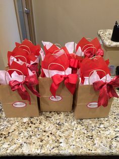 Orthodontics Marketing, Office Marketing, Dental Ideas, Christmas Marketing, Office Fun, Dental Marketing, Christmas Gift Basket