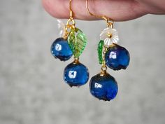 Blueberries Earrings Fruit Earrings Blueberry Cluster - Etsy Nature Inspired Accessories, Food Earrings, Fruit Earrings, Earrings Resin, Funky Jewelry, Cluster Earrings, Bijoux Diy