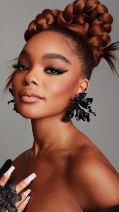 Marsai Martin Fashion, Face Shots Photography Black Women, Natural Hairstyles For Black Women Photoshoot, Black Glam Photoshoot, High Fashion Hairstyles, Makeup Photoshoot Ideas, Marsai Martin, 360 Lace Frontal Wig, Headshots Women