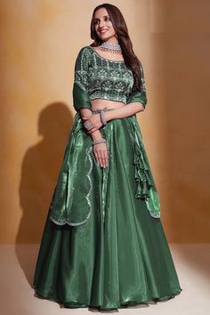 Green Color Wedding Lehenga Choli In Organza Silk Fabric Green Organza Lehenga, Organza Silk Lehenga, Plain Lehenga, Green Lehenga Choli, Fancy Lehenga, Lehenga Choli Designs, Bridesmaid Lehenga, Silk Lehenga Choli, Indian Lehenga Choli