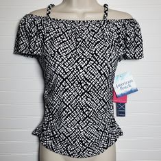 For Your Consideration Is A Lovely Swim Top By American Beach In Size 8. It's New With Tags. Black Beachwear Tops For Vacation, Black Vacation Beachwear Tops, Black Tops For Poolside Spring Occasion, Black Summer Top For Poolside, Black Tops For Poolside Summer, Black Summer Top For Vacation, Black Summer Tops For Vacation, Black Summer Poolside Top, Fitted White Tops For Vacation