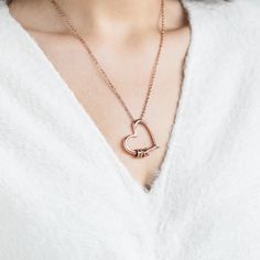 This personalized heart necklace is a meaningful and thoughtful way to keep your loved ones close. Engrave the names of your those you cherish onto the pendant for a truly one-of-a-kind piece of jewelry. Made to perfection by hand! Nickel and lead free Gold & rose gold colors are plated in 18K gold Not available in stores Adjustable Length of 19+1" Material: Stainless Steel Production Time: 1 - 3 days