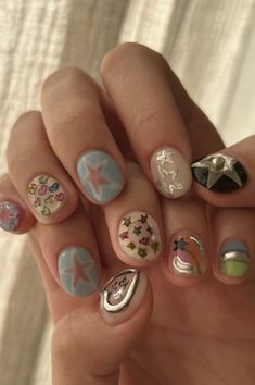 Chrome Gel Polish, Drawing Metal, Chrome Nail Polish, Funky Nail Art, Hard Nails, Mirror Nails