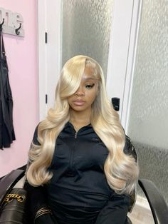 Long 613 Wig, Blonde Side Part Hairstyles, Blonde Body Wave Wig Black Women, Blonde Side Part With Curls, Ash Blonde Side Part Black Women, Side Part Blonde Hair, Blonde Birthday Hairstyles, Side Part Blonde Wig Black Women, Blonde Birthday Hair