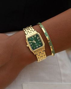 Womens Dainty Watch, Green And Gold Bracelet Stack, Outfits With Watches Women, Green And Gold Watch, Styling Gold Jewelry, Women Accessories Ideas, Cool Jewelry Necklaces, Gold Women’s Watch, Antique Gold Watches Women