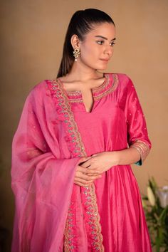 Buy Pants and Pajamas Pink Modal Silk Zardozi Embroidered Neckline Kurta Set Online | Aza Fashions Ombre Dupatta, Scallop Dupatta, Zardozi Work, Silk Pant, Kurta Set For Women, Silk Kurta, Embroidered Neckline, Silk Pants, Silk Organza