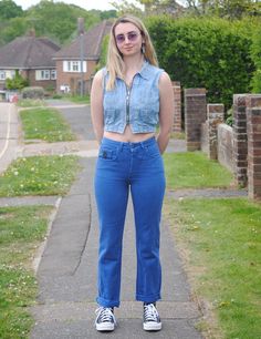 ❤Super cool 90s vintage blue high waisted jeans! ❤Brand: Trussardi ❤Would best fit UK size 8 - please see measurements ❤Waist measurement: 26 inches ❤Inside leg measurement: 30 inches (the jeans have been rolled up in photos) ❤In good vintage condition, some general fading and small imperfections as to be expected from vintage jeans ❤Model is size 8-10 and 5'7, the jeans were a little too tight for her 90s Style Blue Wide Leg Jeans, 90s Style Blue Mid-rise Pants, 90s High Waist Blue Flare Jeans, 90s Style Blue Mid-rise Flare Jeans, 90s High Waist Blue Pants, 90s Style High Waist Blue Pants, 90s High Waist Denim Blue Flare Jeans, 90s Style High Waist Denim Blue Flare Jeans, 90s Inspired Mid-rise Blue Bottoms