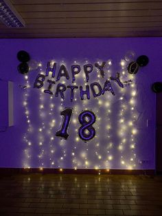 18the Birthday Party Ideas, Dekorime Per Ditelindje, Prom Themed Birthday Party Decoration, 18th Bday Party Decorations, Party Themes For 18th Birthday, 18th Bday Theme Ideas, Theme For 18th Birthday, 18th Birthday Ideas Decorations, 17th Birthday Decoration Ideas