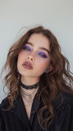 Cool Color Makeup Looks, Simple Colored Eyeshadow, About Face Makeup Looks, Casual Purple Eyeshadow, Purple Eye Makeup With Rhinestones, Dusty Purple Makeup, Purple Eyeshadow Looks Tutorial, Purple Grunge Eyeshadow, Alternative Glam Makeup