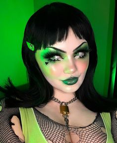 Powerpuff Cosplay, Power Puff Girl, Green Contacts Lenses, Sugar Spice And Everything Nice, Super Nana, 25mm Lashes, Green Princess, Coloured Contact Lenses, Doll Aesthetic