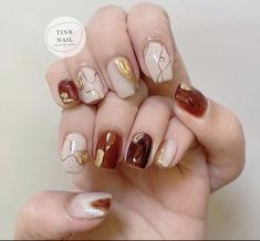 Nail Art Maroon, New Years Nail Art, Beauty Hacks Nails, Maroon Nails, Fancy Nails Designs