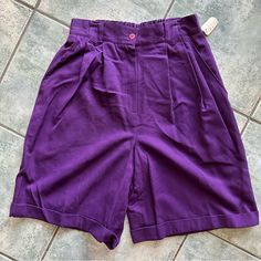 Vtg 80s Dark Purple Wool Bermuda High Waisted Shorts Nwt Good Condition Size 10 Brand Is Fraleighs Measurements Flat: Waist 13 Inches Hips 20 Inches Rise 15 Inches Length 23 Inches Leg Opening At The Bottom 13 Inches Vintage High Waist Shorts For Workwear, Vintage High-waist Shorts For Work, High Waist Vintage Shorts For Workwear, Vintage Workwear Shorts For Summer, Vintage Workwear Shorts, Vintage Short Bottoms For Workwear, Retro High Waist Purple Bottoms, Retro High-waist Purple Bottoms, Purple Shorts Outfit Summer