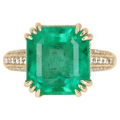 Colombian Emerald Ring, Colombian Emeralds, Yellow Gold Setting, Ring Metal, Emerald Jewelry, Engagement Anniversary, Emerald Diamond, Emerald Ring, Anniversary Ring