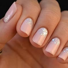 wedding nail inspiration! our favorite recommendation: match them to your bouquet. pretty, pretty! Nail Art Mariage, Unghie Nail Art, Elegant Nail, Nail Swag, Design Nail, Beach Nails, Orange Nails, Elegant Nails