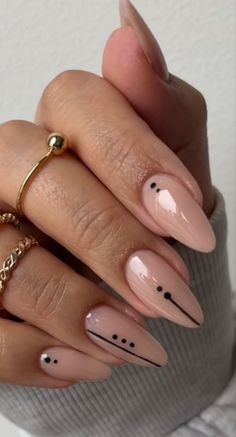 Short Almond Nails, Nude Nail Designs, Short Almond, French Acrylic Nails, Almond Nails Designs, Neutral Nails, Luxury Nails