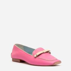 Suzanne Loafer Leather Pink Oyster – Frances Valentine Frances Valentine, Pink Flats, Everyday Shoes, Leather Bow, Leather Bows, Stacked Heel, Leather Loafers, Small Gifts, Gift Bag