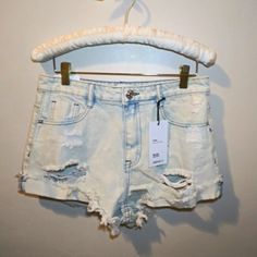 Nwt Nice Boho, Light Wash Heavily Distressed, Mid Rise Frayed Hem Jean Shorts From Forever 21. Waist 14 1/2, Hips 17, Rise 11, Inseam Approx 1 1/2 Inches. Please See All Photos. 00100a-19 Trendy Ripped Shorts For Day Out, Ripped High Rise Shorts For Day Out, High Rise Ripped Shorts For Day Out, Ripped Summer Shorts For Day Out, Summer Ripped Shorts For Day Out, Forever 21 Light Wash Shorts, Forever 21 Light Wash High Rise Shorts, Forever 21 Light Wash Short Bottoms, Trendy Light Wash Forever 21 Bottoms