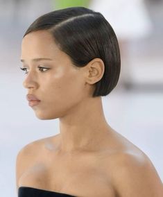 taylor russell Kort Bob, Straight Eyebrows, Taylor Russell, Natural Hair Short Cuts, Curls For The Girls, Dye My Hair, Dream Hair