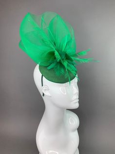 Linnen and crinoline Fascinator is a classic perfect for the Kentucky Derby, Church, Wedding, Bridal Shower, Wedding or any special occasion ♥Attaches with Hairclip or Headband ♥Ultra Light & comfortable to wear.♥Packed and shipped in a sturdy box with special love & care to ensure safe delivery.♥Includes a hat care card with instructions on how to care for & keep your piece beautiful.♥Over 14,000 pieces sold & 2,000 5 star reviews. Our "Hive Girls" come back year after year for their next hat o Fitted Ostrich Feather Fascinator For Royal Ascot, Summer Feather Headband Fascinator, Fitted Feather Fascinator For Wedding, Royal Ascot Fitted Ostrich Feather Fascinator, Fitted Feather Hair Accessories For Wedding, Fitted Feathered Headband For Weddings, Wedding Feather Trim Headband For Royal Ascot, Wedding Headband With Feather Trim For Royal Ascot, Spring Fitted Feather Hair Accessories