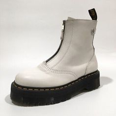 ad eBay - Dr Martens Jetta Platform Boots -White Leather -Women’s US 10 -New - Buy Now, click the link (eBay) Dr Martens Jetta, Shape Pictures, Boots White, Leather Pulls, Platform Boots, Dr. Martens, Rivets, Boot Shoes Women, Women's Boots