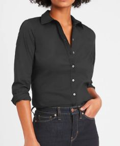 Classic Stretch Tops For Business Casual, Classic Stretch Tops For Work, Classic Fitted Blouse For Business Casual, Slim Fit Button-up Top For Work, Fitted Business Casual Tops With Shirttail Hem, Fitted Shirttail Hem Top For Office, Fitted Tops With Shirttail Hem For Workwear, Classic Formal Stretch Tops, Classic Fitted Top For Business Casual