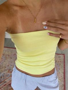 Tight Fitted Strapless Crop Top Striped Slim Bandeau Top - AnotherChill Slim Fit Crop Top, Skandinavian Fashion, Stripe Outfits, Tube Tops, Y2k Clothes, Strapless Tops, Cropped Tube Top, Bandeau Top, Jeans Boyfriend