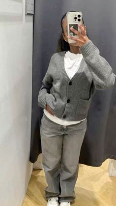 Cute Modest School Outfits, Coco Jojo Outfit, P 6000 Outfit, Modest Streetwear Fashion, Modest Streetwear, 6th Form Outfits, Sixth Form Outfits, Stile Hijab, Mode Zara