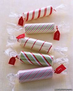 15 Ways to Gift Money For Christmas | Lauren Erro בר מצווה, Navidad Diy, Toilet Paper Roll, Money Gift, Noel Christmas, Paper Roll, Candy Canes, Mod Podge, Christmas Cheer