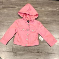 Nwt Baby Gap Toddler Girls Sz 2 Years Denim Jean Jacket W/Hoodie P2p- 11 1/4" Cute Cotton Outerwear For Playtime, Spring Hooded Outerwear For Playtime, Cotton Outerwear With Pockets For Playtime, Cute Pink Denim Jacket With Pockets, Spring Cotton Outerwear For Playtime, Gap Hooded Spring Outerwear, Casual Cotton Denim Jacket For Playtime, Spring Playtime Outerwear With Pockets, Winter Cotton Denim Jacket By Gap