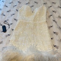 Worn Once Great Quality Dress Moda Glam Luxury White Glamorous Sequin Dress, Glam Sweater Dress, Glamorous Forever 21 Mini Dress, Glam Dress, Quality Dresses, Glam Dresses, Ever After, Colorful Dresses, White Dress