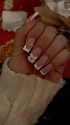 Coquette Nails Long Square, Couqutte Nails Bow, Coquette Nails Coffin, Coquette Nails Long, Coquette Nail Inspo Square, Square Coquette Nails, Nail Inspo With Bow, Nails W Bows, Coquette Bow Nails