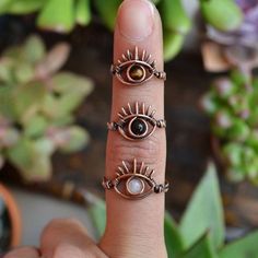 Eye Ring Diy, Moon Ring Tutorial, Copper Rings Handmade, Eye Wire Ring, Copper Eye, Wire Wrap Ring, Protection Ring