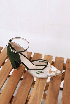 Bridal shoes 'Flo' are handcrafted from soft emerald green Italian suede with handmade custom flower embroidery on soft mesh and have an 8.5 cm / 3.3 inches mid-block heel. These wedding sandals feature a comfortable ankle strap and sturdy heels. In addition, they are decorated with complex multicolored embroidery on the toe part. These shoes for the bride can also be made with kitten heels.  Inside there is a soft memory foam insole, which gives a feeling of additional comfort when walking. Tun Flower Heels, Pearl Anklet, Embroidered Wedding, Wedding Sandals, Womens Wedding Shoes, Shoe Company, Wedding Etsy, Green Wedding Shoes, Handmade Flower