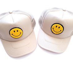 Smiley Face Vintage Trucker Hat Summer Curved Brim Trucker Hat For Everyday, Adjustable Trucker Hat For Everyday Summer Use, Trendy Everyday Summer Snapback Hat, Trendy Summer Snapback Hat For Everyday, Trendy Snapback Hat For Everyday Summer Use, Spring Everyday Trucker Hat With Curved Brim, Cream Trendy Snapback Hat, Everyday Snapback Summer Hat, Spring Cream Snapback Trucker Hat