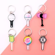 keychain exo Korean International Singers Combination Keyring Antique Jewelry For Fans Memorable Twice Seventeen, Army Accessories, Diy Storage Rack, Exo Korean, Chain Accessories, Kpop Merch, Cute Keychain, Best Jewelry, Custom Keychain