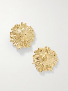 Inspired by their Greek heritage, Alexia and Stalo Karides founded The Ysso to "showcase a harmonious fusion of the past and present". Named after the Ancient Greek God 'Ilios', these earrings have been hand-carved in Athens from gold-plated metal in the form of the sun. Their statement size and polished finish will bring a radiant glow to your complexion. Big Gold Wedding Earrings, Gold-tone Brass Earrings With Polished Finish, Luxury Yellow Gold Clip-on Jewelry, Luxury 14k Gold Clip-on Jewelry, Luxury Metal Clip-on Earrings, Luxury Gold Earrings With Polished Finish, Luxury Gold Plated Clip-on Earrings, Luxury Gold Clip-on Earrings, Exquisite Yellow Gold Clip-on Earrings