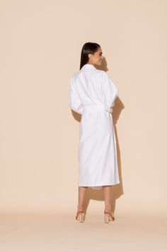 This luxurious Hotel single layer long robe in white is a must-have, whether lounging by the pool, relaxing at home, indulging in a spa day, or on vacation. The ultra-soft microfiber gives off ultra luxe vibes. Machine washable for ease of care. Elegant White Lounging Robe, White Spring Robe For Relaxation, Spring White Robe For Relaxation, Elegant White Sleepwear For Relaxation, Elegant White Robe For Relaxation, White Summer Robe For Relaxation, Elegant White Beach Robe, Elegant White Robe For Daywear, Luxurious Hotel