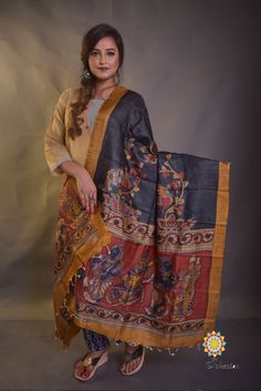 Pen kalamkari tree of life hand painted exclusive dupatta or wrap around on pure gachi+ gachi tussar. Luxury Chanderi Traditional Wear With Kalamkari Print, Luxury Tussar Silk Dupatta With Bandhani Print, Luxury Cotton Dupatta With Kalamkari Print, Kalamkari Dupatta With Dress, Kalamkari Dupatta, Kantha Sarees, Kantha Stitch, Beautiful Saree, Saree Collection