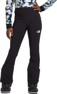 Ski Pants For Women, Black Snow Pants Outfit, Snow Pants Outfit, Ski Town Outfits, Ski Jackets Women, Cute Snowboarding Outfits, Colorado Fits, January Mood