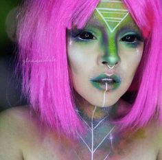 More                                                                                                                                                                                 More Diy Alien Makeup, Alien Costume Ideas Women, Womens Alien Costume, Alien Inspired Outfit, Space Makeup Alien, Alien Outfit Ideas, Alien Rave Outfit, Bass Outfits, Space Rave